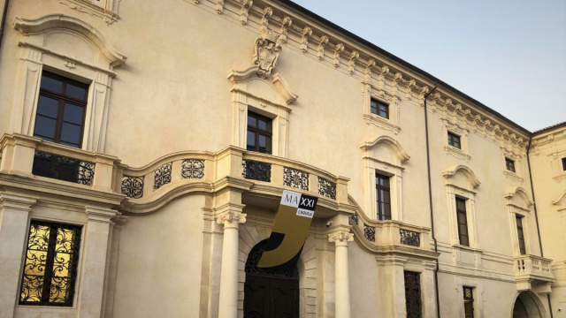 Palazzo Ardinghelli - Wikipedia &copy; Creative Commons