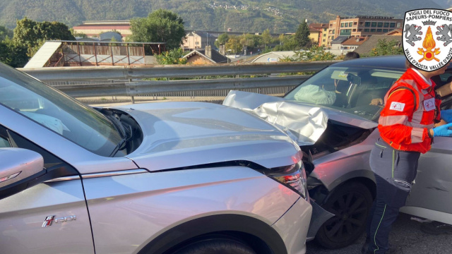 Aosta: incidente stradale sul cavalcavia sopra il Quartiere Dora ... &copy; Creative Commons