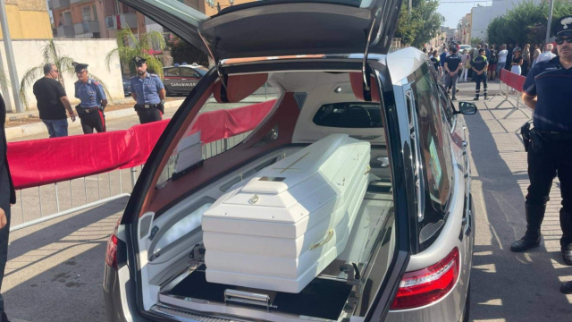 Femminicidio Lorena Isceri, oggi i funerali a Squinzano  Sky TG24 &copy; Creative Commons