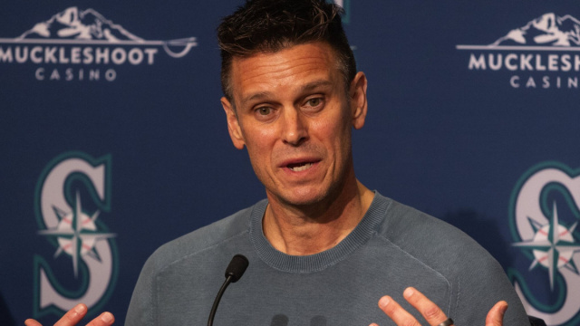 Mariners' Jerry Dipoto apologizes, says 'goal isn't to be mediocre ... &copy; Creative Commons