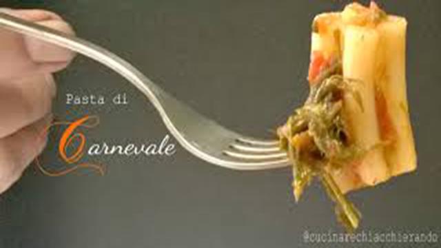 Un primo piatto famoso a Catania: la pasta a 5 buchi