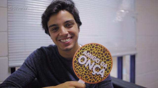 Vídeo: sexualidade de ator volta ser questiionada