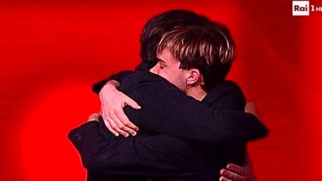 Fabrizio Frizzi e il commovente addio del giovane campione Andrea