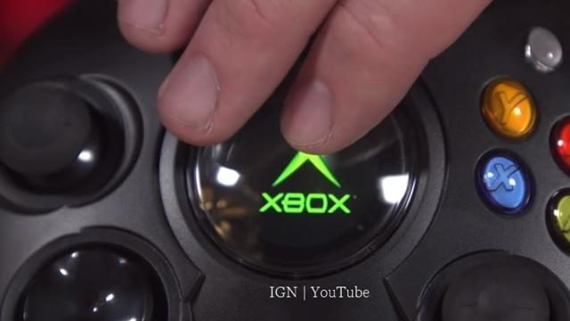 XBox controller, the Hyperkin Duke