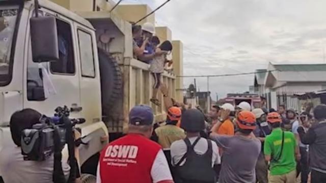 Syria: White Helmets are getting paid for their first responder work