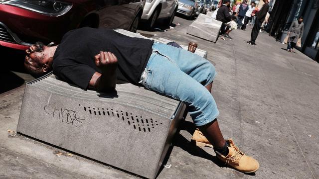 K2, la droga che ti riduce uno zombie