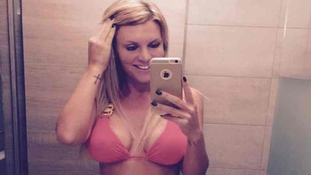 Amélie Neten opte pour une réduction mammaire