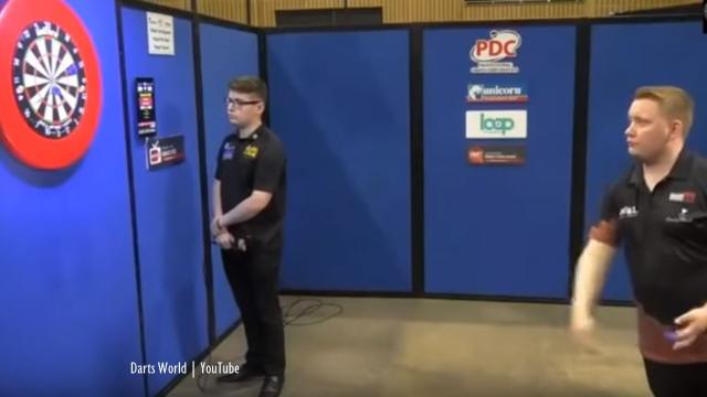 Darts: Martin Schindler beats Ron Meulenkamp in round one