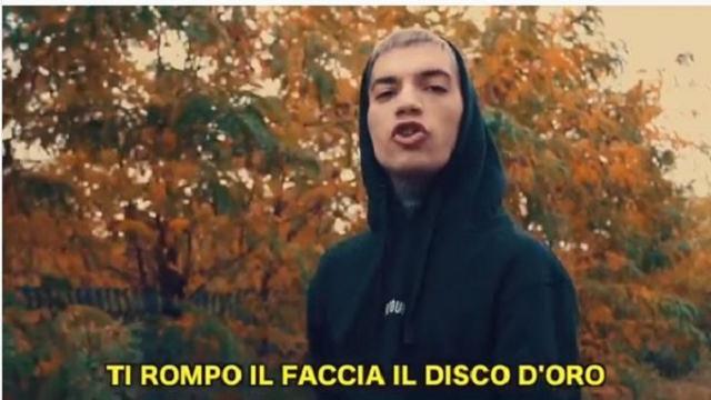 Rap: sempre più acceso il dissing tra Junior Cally e GionnyScandal 