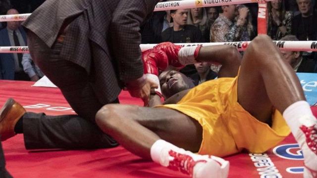 Boxe, Adonis Stevenson in terapia intensiva dopo il k.o
