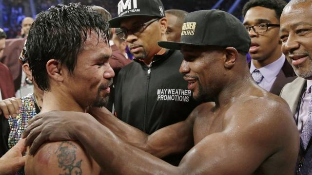 Boxe, Manny Pacquiao conserva il titolo e sfida nuovamente Mayweather