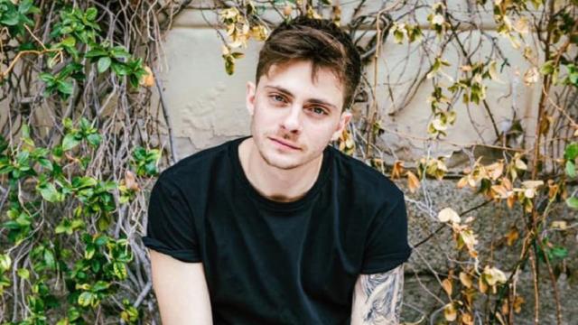 Amici, ufficializzato l'addio di Alessandro Casillo