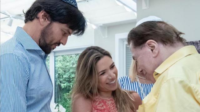 Patrícia Abravanel faz cirurgia genital em seu filho, neto de Silvio, e causa polêmica