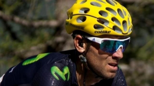 Ciclismo, il Campione del Mondo Valverde non sarà al via del Giro d'Italia