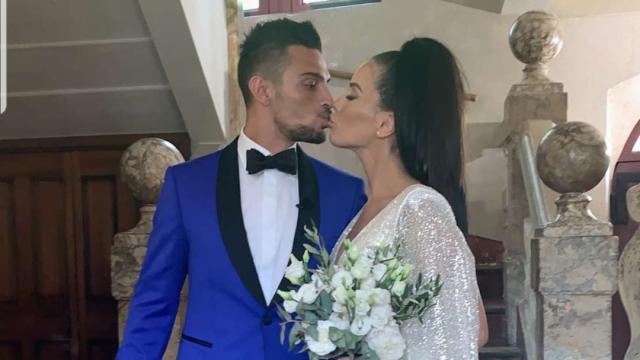 Manon Marsault la robe de son mariage déçoit les internautes