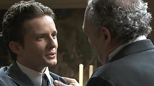 Una Vita, Samuel avrà un'accesa discussione con il padre e lo strangolerà