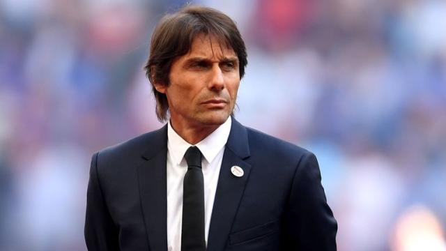 Inter, Antonio Conte ad un passo e scoppia la protesta dei tifosi juventini