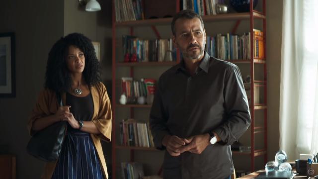 Gilda descobre câncer e Amadeu desiste do divórcio deixando Maria da Paz desolada 