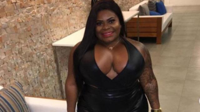 Jojo Todynho aparece com look transparente e sem sutiã nas redes sociais