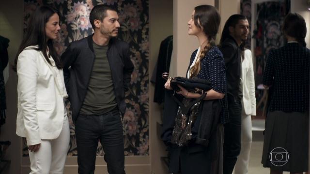 Vivi Guedes trai Camilo com Chiclete e Fabiana descobre a verdade