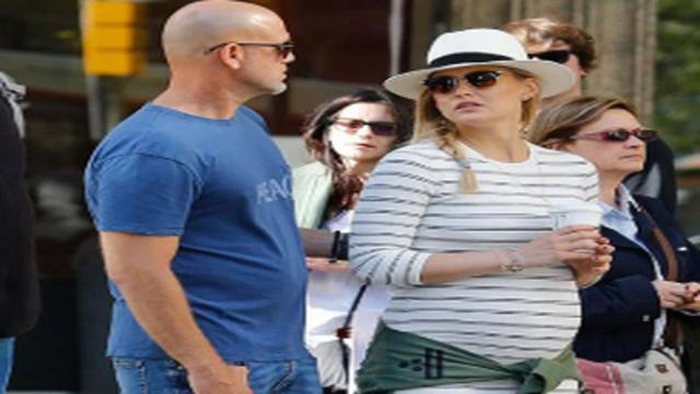 Bar Rafaeli annuncia la sua terza gravidanza su Instagram