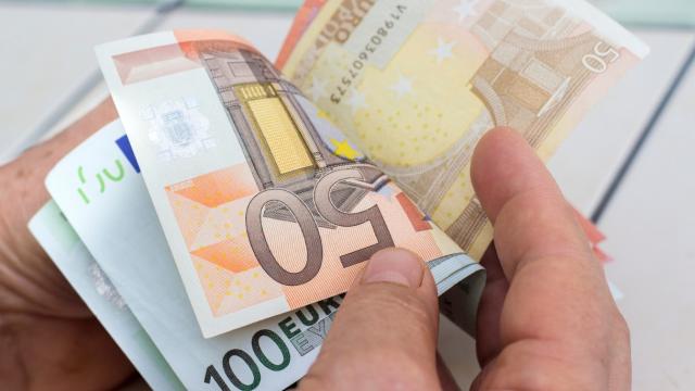 Gli assegni del reddito di cittadinanza sono in media di €526