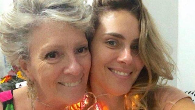 Carolina Dieckmann desabafa sobre a morte da mãe