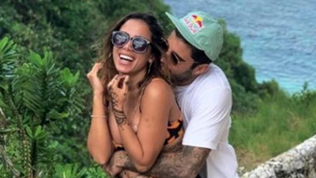 Chega ao fim o namoro de Anitta com Pedro Scooby