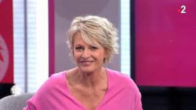 Sophie Davant répond aux critiques de Cyril Hanouna