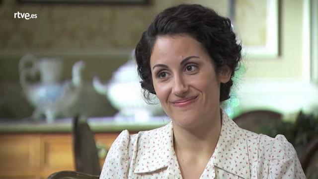 Una Vita, puntate spagnole: Lolita aspetta un bambino