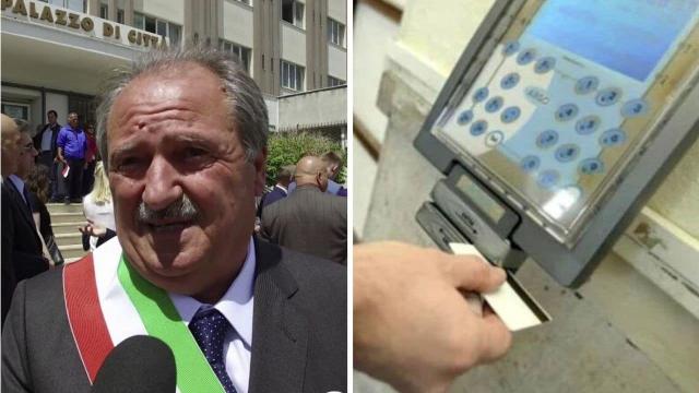 Sindaco di Scalea accusato di truffa aggravata e falsa attestazione