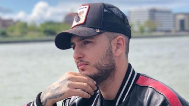 Omar Montes no consiente los comentarios racistas de Gutiérrez en 'Ven a cenar conmigo'