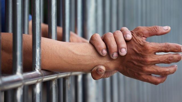 6 celebridades que já foram presos