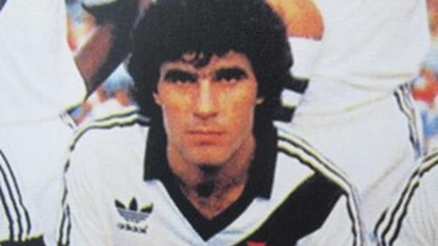 Volante revelado pelo Guarani e campeão pelo Vasco, Henrique Kupper, faleceu nesta quarta