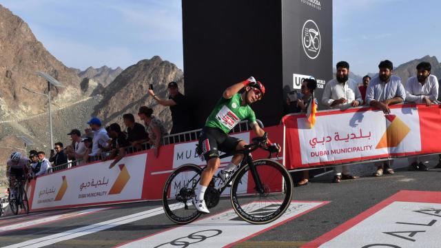 Caleb Ewan trionfa nella seconda tappa: Bennet e Demare sconfitti sul finale