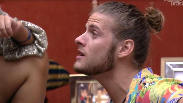 'BBB20': Daniel começa a chorar devido as suas punições