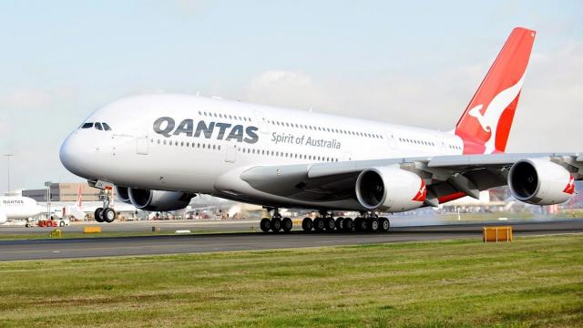 Qantas A380 makes historic direct flight from Australia to London