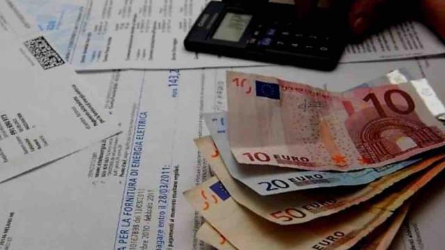Dal 1 aprile verranno ridotti i prezzi delle bollette di luce e gas