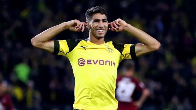 Mercato Juve, i bianconeri avrebbero messo gli occhi su Hakimi del Borussia Dortmund