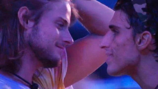 Felipe Prior fala sobre as investidas em Daniel