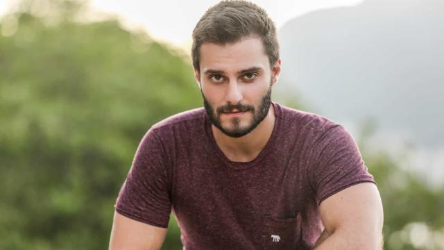 'BBB 20': cumprindo promessa sobre o reality, filho de Bonner posta nude no Twitter