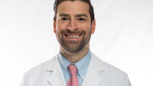 Chicago ER doctor Scott Samlan shares poignant, personal minute-by-minute toll from the ER