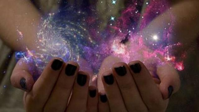 Cada signo carrega poderes místicos, de acordo com a astrologia