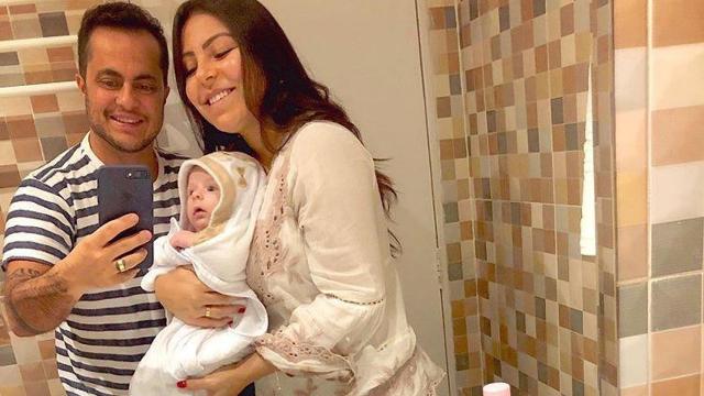 Esposa de Thammy, diz que descobriu sua atração por mulheres aos 16 anos no colegial