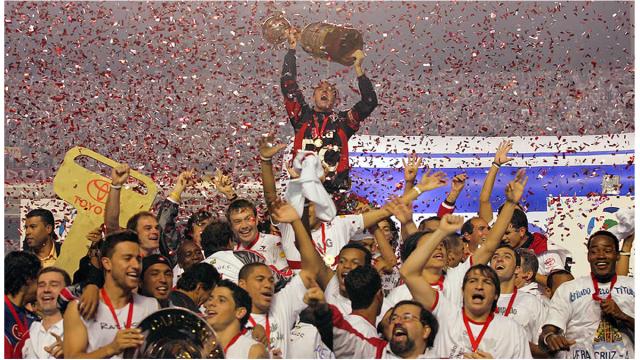 Os cinco times com mais participações na Copa Libertadores