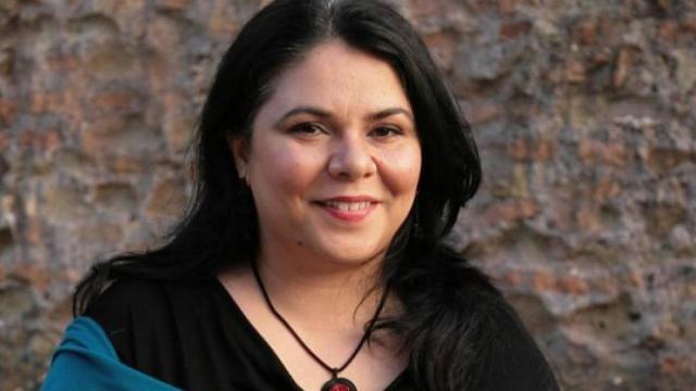 Michela Murgia critica le canzoni di Battiato, definendole prive di significato
