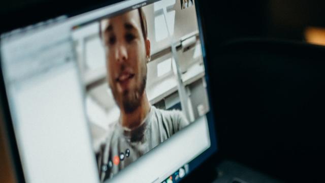 App Zoom: negata la sicurezza dei suoi utenti