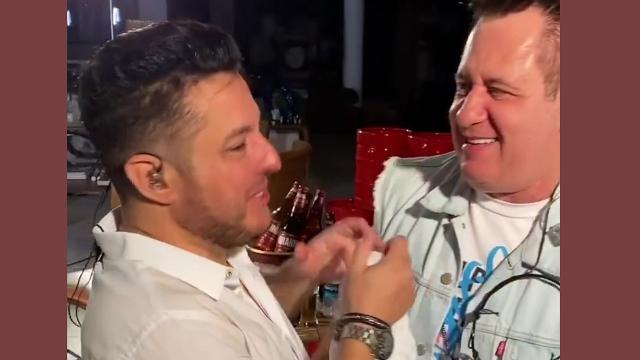 Live de Bruno e Marrone foi um sucesso, e teve participação especial do filho de Bruno