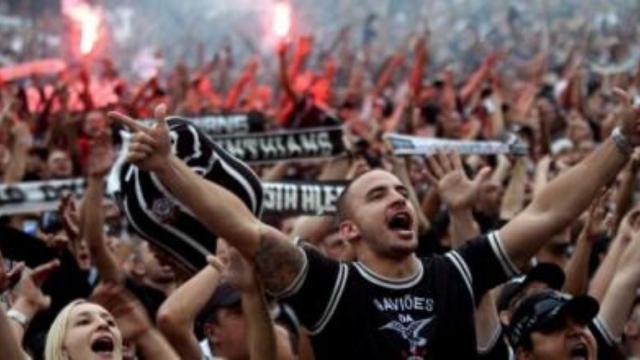 5 times brasileiros que mais acumulam dívidas