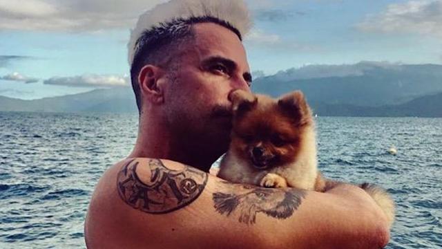 5 famosos que já viveram nas ruas antes do sucesso